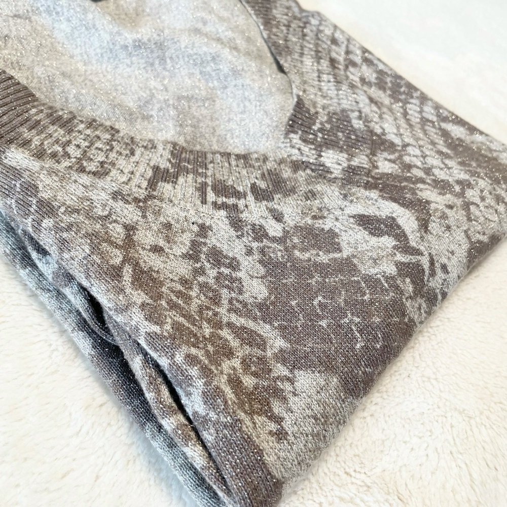 Women’s Express V-Neck Metallic Sweater - Picture 8 of 16
